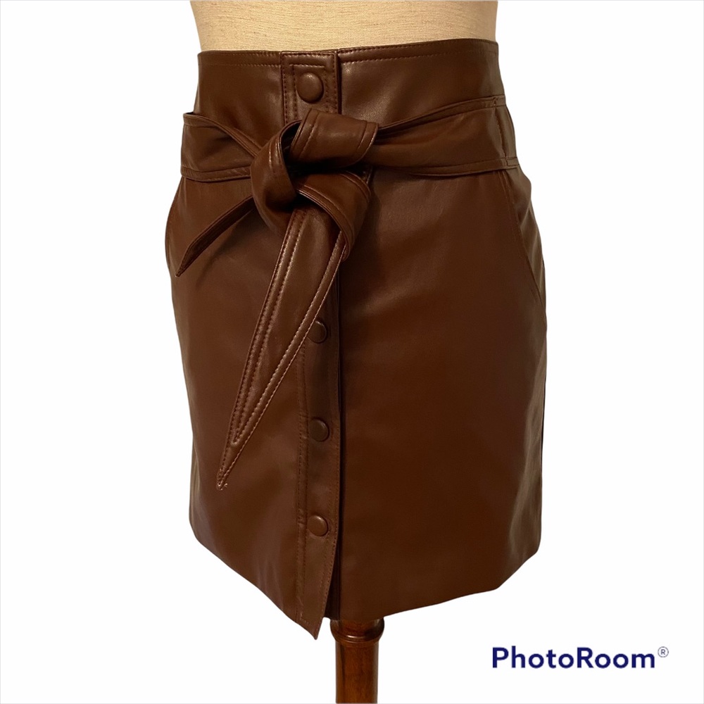 URBAN OUTFITTERS SKIRT MINI BROWN FAUX LEATHER WAIST TIE Size S